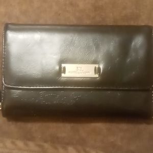 Kate Landry wallet